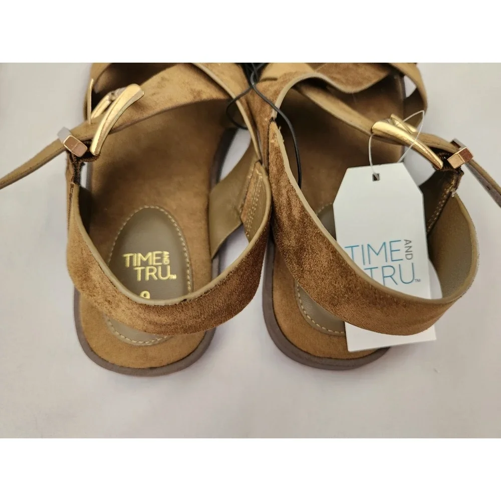 Time and Tru Womens Sandals Size 9 Olive Faux Suede Strappy Buckle Flat New NWT